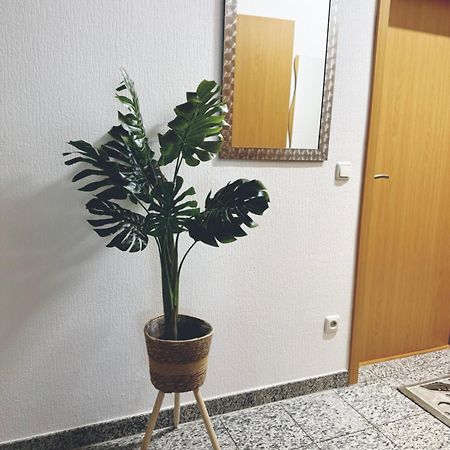 Zentrale Grosse Vollausgestattete Wohnung Fuer Alle Zwecke Perfekt Geeignet Витен Екстериор снимка
